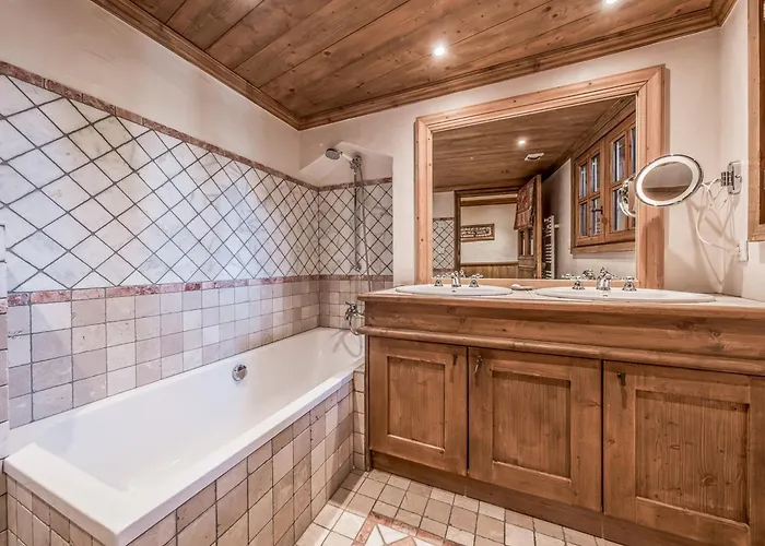 Σαλέ A Avec Piscine, Jacuzzi Et Vue Panoramique - Fr-1-613a-13 Κουρσεβέλ