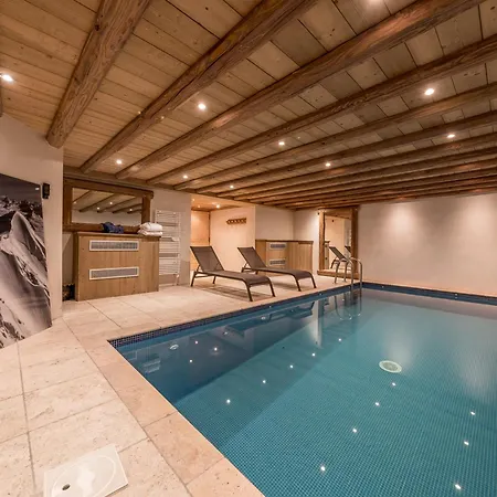 Шале A Avec Piscine, Jacuzzi Et Vue Panoramique Куршевель