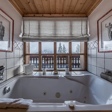 A Avec Piscine, Jacuzzi Et Vue Panoramique * Куршевель